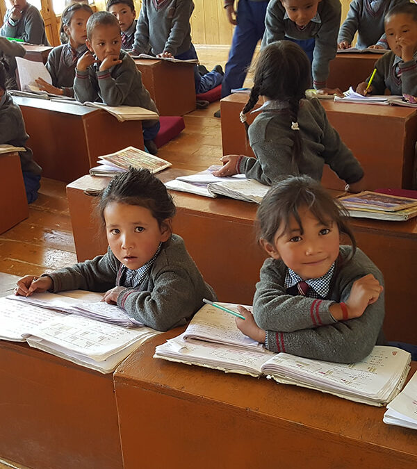 cours-enfants-ecole-lmhs-association-aaz-zanskar